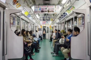 10-desain-kereta-paling-nyeleneh-dalam-sejarah