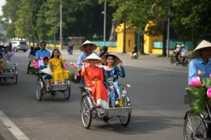 bukan-cuma-motor-ini-4-transportasi-andalan-di-vietnam