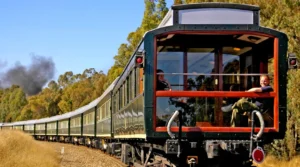 10-kereta-wisata-terbaik-di-dunia-wajib-coba
