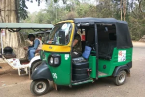 mengenal-transportasi-cambodia-dari-tuk-tuk-hingga-kereta-lokal-yang-wajib-diwaspadai